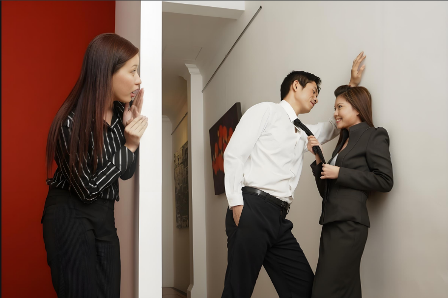 杭州出轨调查取证：第三者不离不弃，结局会怎样？